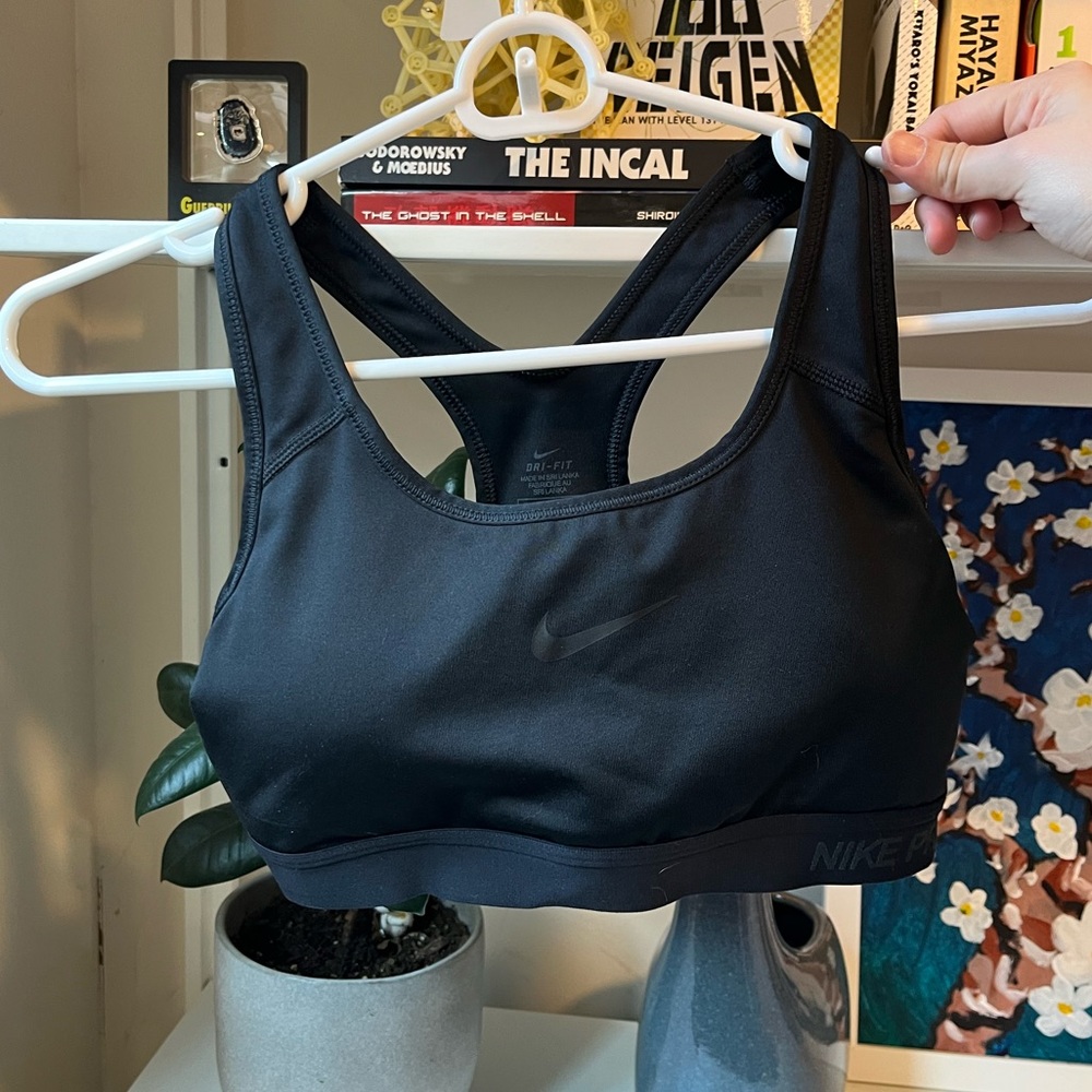 Nike Sport Bra - Dri-Fit Black size M.